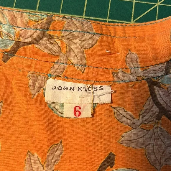vintage 70s John Kloss orange apple print cotton zip front dress - Picture 6 of 6